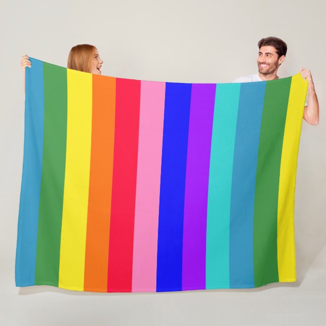 Couverture Polaire Gras Rainbow Stripes blanc (En situation)