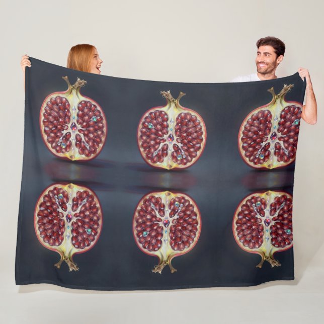 Couverture Polaire Grenade – fruit précieux pour la santé (En situation)