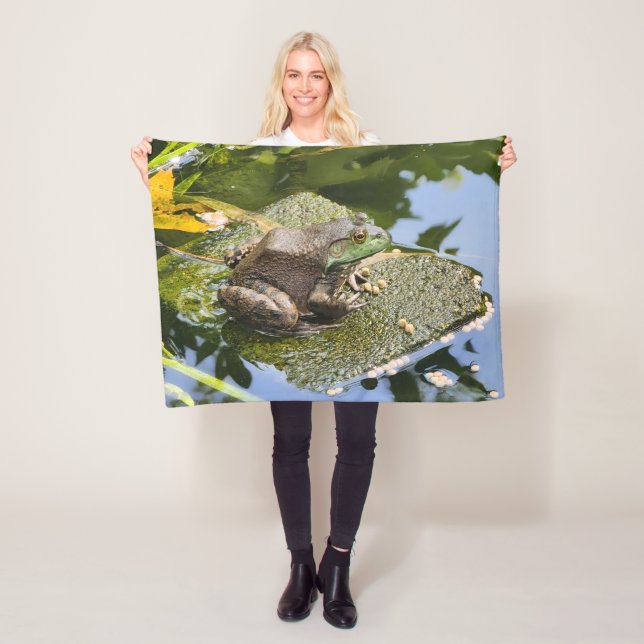 Couverture Polaire Grenouille - Vieux Coassement (En situation)