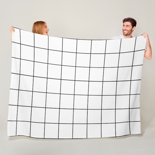 Couverture Polaire Grille noir et blanc (En situation)