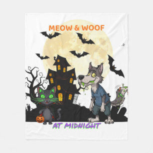 Couverture Polaire Hallween "Meow & Woof at Midnight" Chat & Werewolf