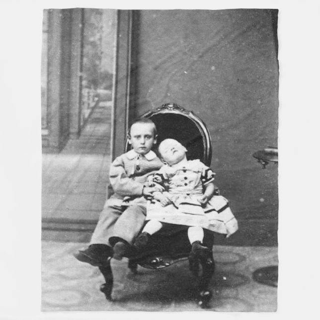 Couverture Polaire Haunting Vintage Sibling Portrait  (Devant)