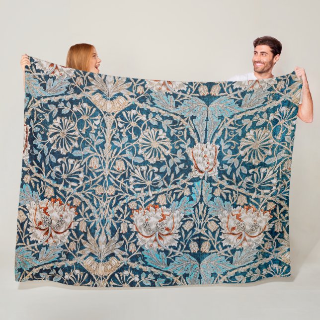 Couverture Polaire Honeysuckle, William Morris (En situation)