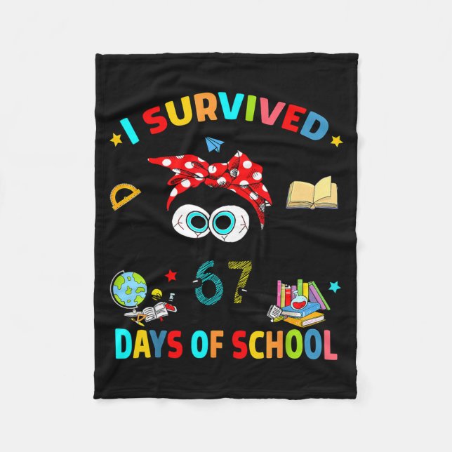 Couverture Polaire I Survived 67 Days Of School Funny Black Cat Six S (Devant)