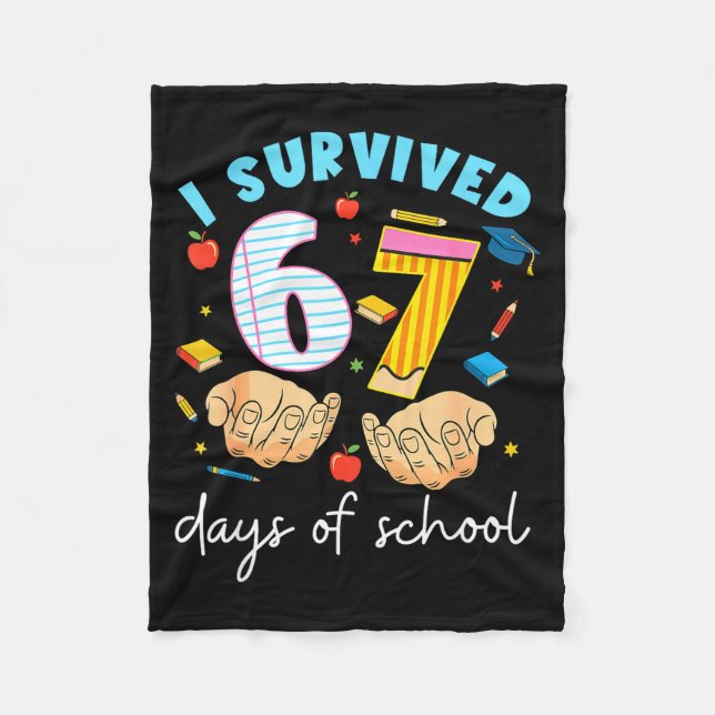 Couverture Polaire I Survived 67 Days Of School Funny Student Style  (Devant)