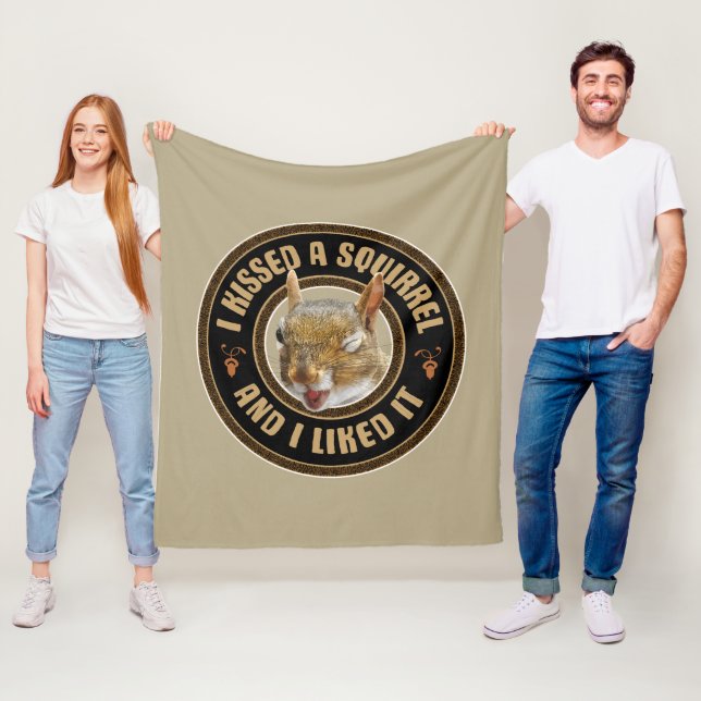 Couverture Polaire J'ai embrassé un écureuil - drôle de parodie (En situation)