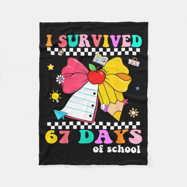 Couverture Polaire J'ai survécu 67 jour de cahier d'école enseignants (Devant)