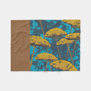 Couverture Polaire Jardin de millefeuille d'or avec l'arrière - plan