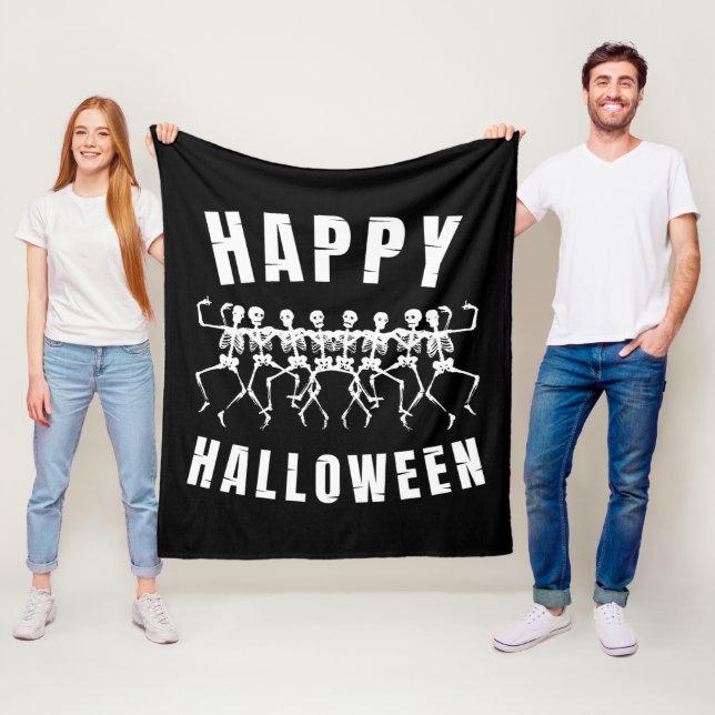 COUVERTURE POLAIRE JOYEUX HALLOWEEN SQUELETTES DANSEURS (En situation)