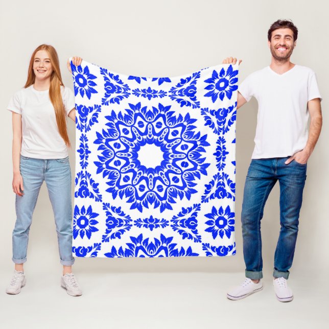 Couverture Polaire Kaleidoscope bleu (En situation)