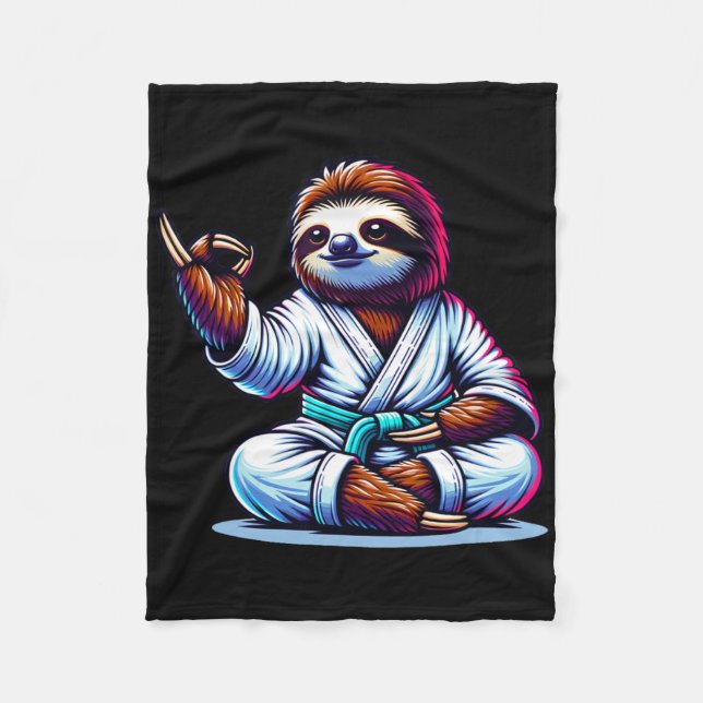 Couverture Polaire Karate Sloth Embrasser la sérénité du calme (Devant)