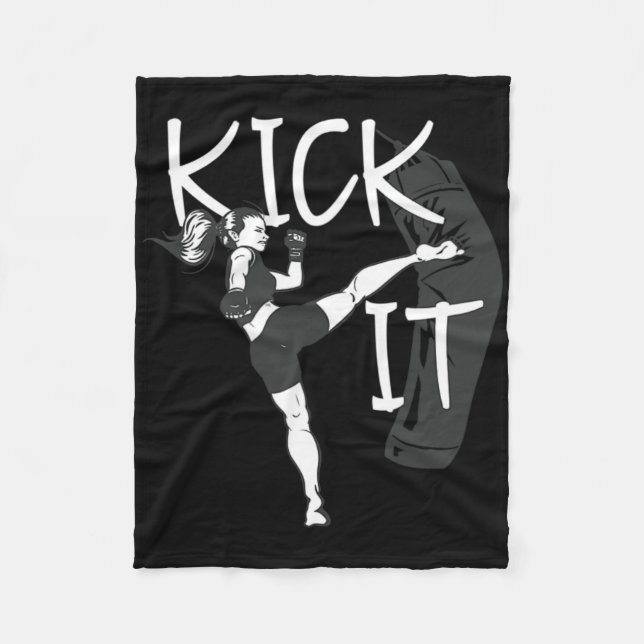 Couverture Polaire Kickboxing Girl Kick It  (Devant)