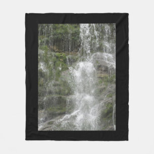 Couverture Polaire La cascade dans le parc national Forillon   