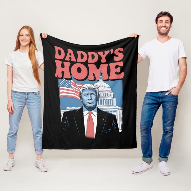 Couverture Polaire La maison du président Trump Daddy redonne à l'Amé (En situation)
