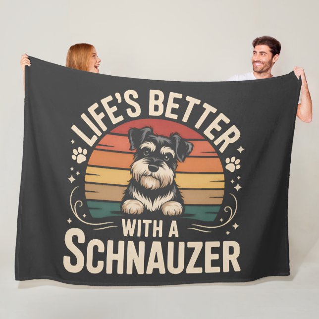 Couverture Polaire La vie est meilleure avec un Schnauzer (En situation)