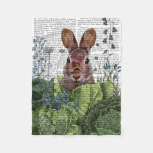 Couverture Polaire Lapin dans une patte de chou