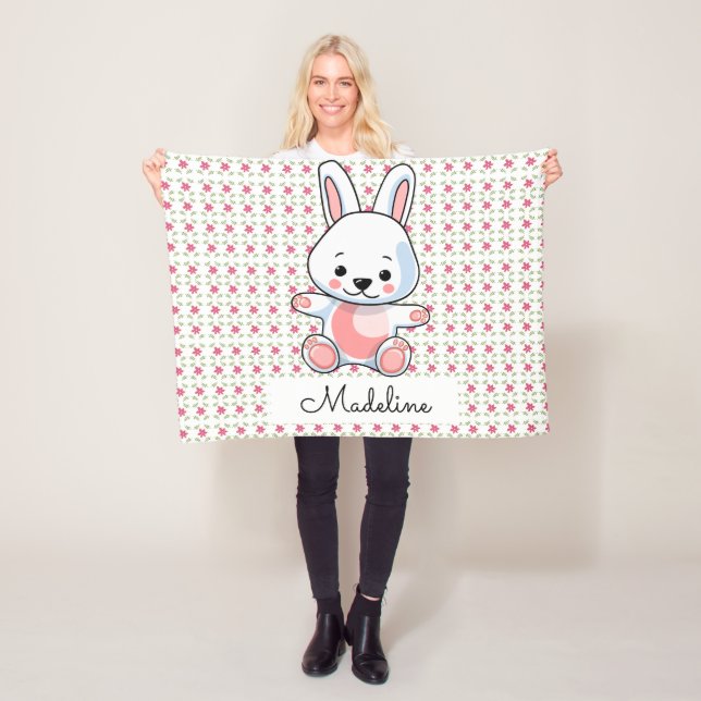 Couverture Polaire Lapin personnalisé (En situation)