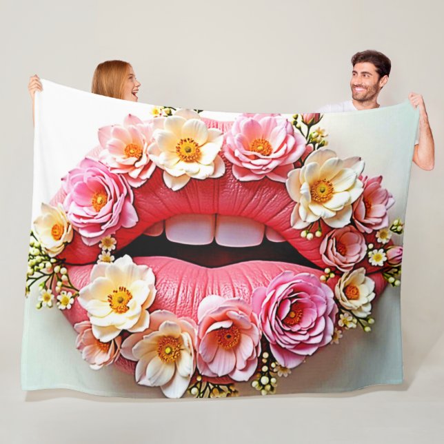 Couverture Polaire L'art des lèvres florales (En situation)