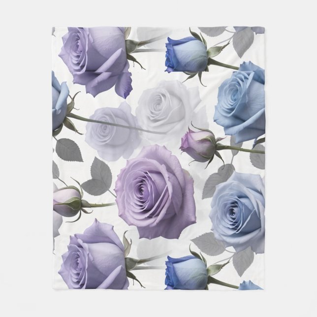 Couverture Polaire Lavender And Blue Roses Set On A Cloudy Gray (Devant)
