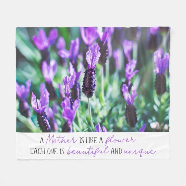 Couverture Polaire Lavender champ fleuri mères jour fleurs violettes (Devant (Horizontal))