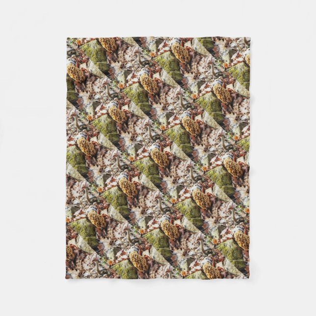 Couverture Polaire Le champignon Morel dans la nature (Devant)