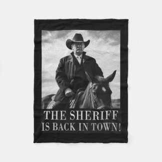 Couverture Polaire Le Sheriff Est De Retour Dans La Ville Trump 2024