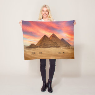 Couverture Polaire Les monuments Les grandes pyramides