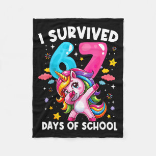 Couverture Polaire Licorne Drôle J'ai Survécu 67 Jours D'école Meme F