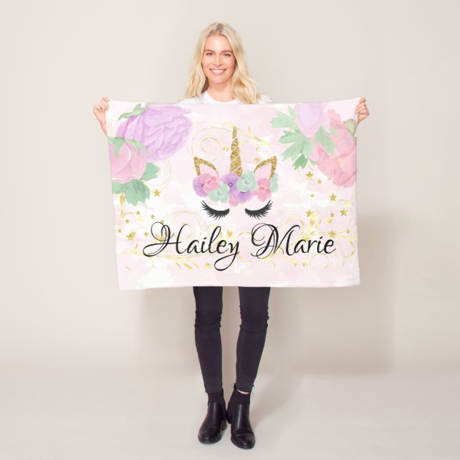 Couverture Polaire Licorne personnalisée par coutume mignonne de bébé (En situation)