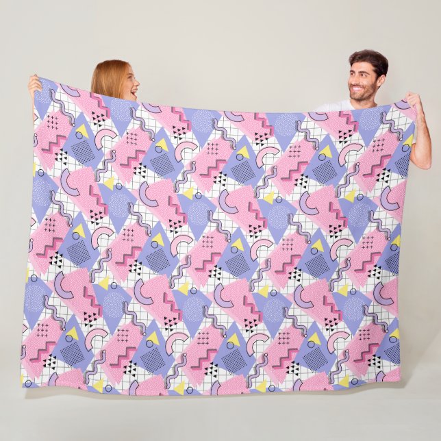 Couverture Polaire Lilac rose actif des années 80 Memphis (En situation)