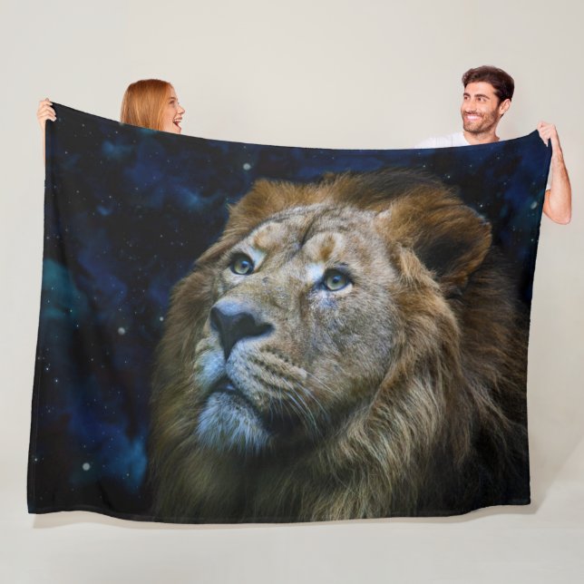 Couverture Polaire Lion Fleece Blanche (En situation)
