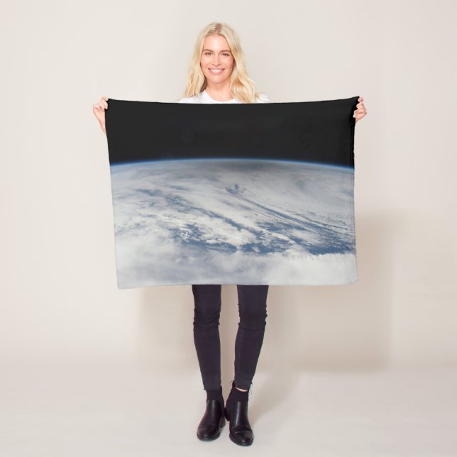 Couverture Polaire L'Ombre De La Lune S'Étend Sur Le Pacifique Nord.  (En situation)