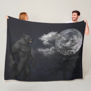 Couverture Polaire LOUP-GAROU dans le CLAIR DE LUNE