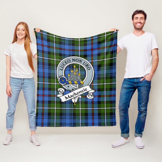 Couverture Polaire MacKenzie Clan Badge Tartan Plaid becomes: (En situation)