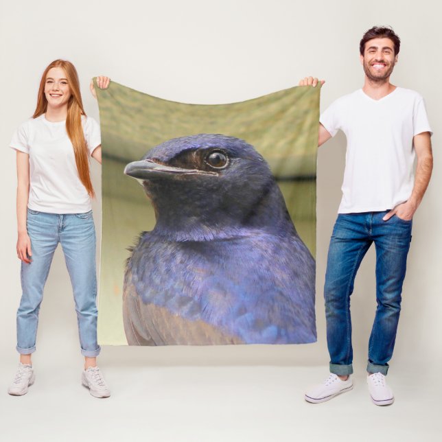 Couverture Polaire Majestic Purple Martin (En situation)