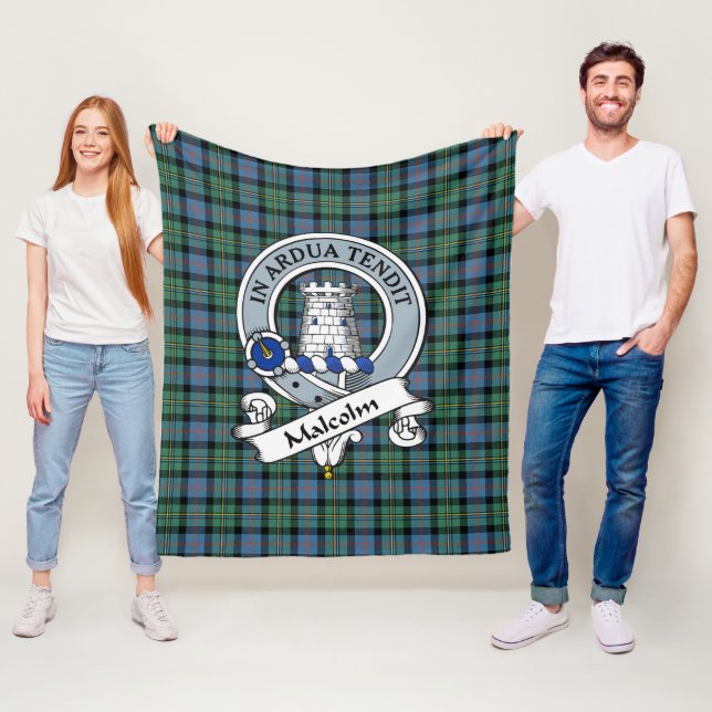 Couverture Polaire Malcolm Ancien Clan Badge Tartan Plaid (En situation)