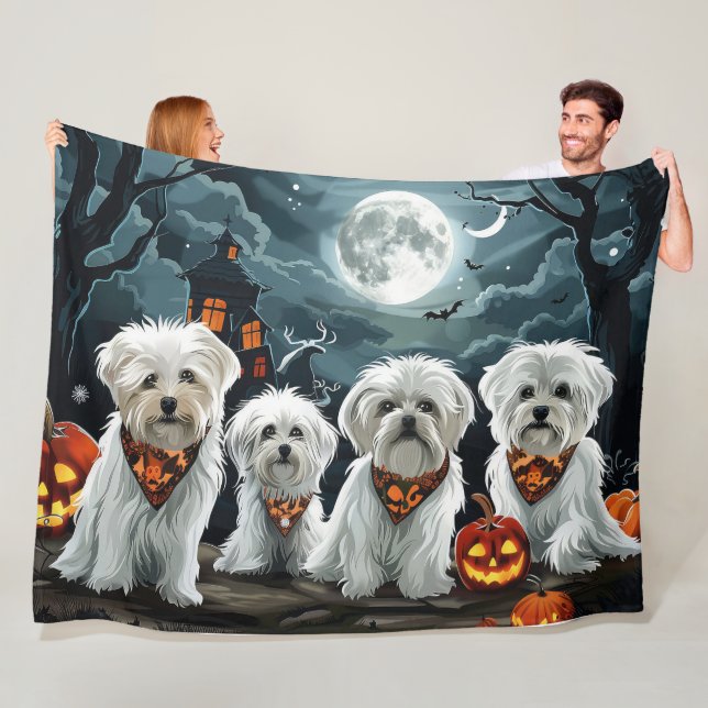 Couverture Polaire Maltese Halloween Épouvantable (En situation)
