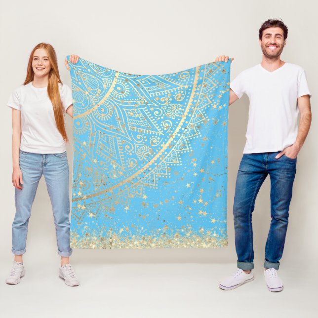 Couverture Polaire Mandala envoûtant avec Gold Stars sur Turquoise (En situation)