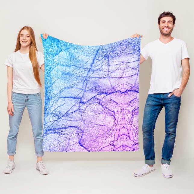Couverture Polaire Marbre bicolore violet (En situation)