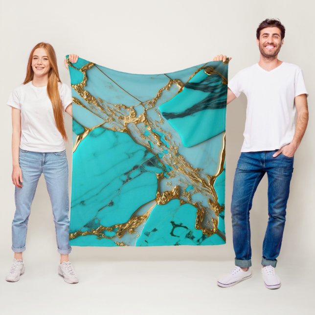 Couverture Polaire Marbre Turquoise aux Veines Dorées (En situation)