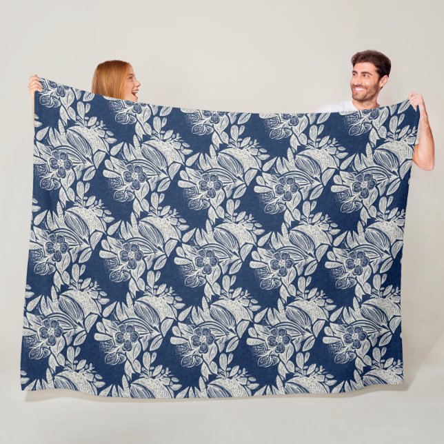 Couverture Polaire Masculine Navy effet bleu Indigo Floral partout (En situation)