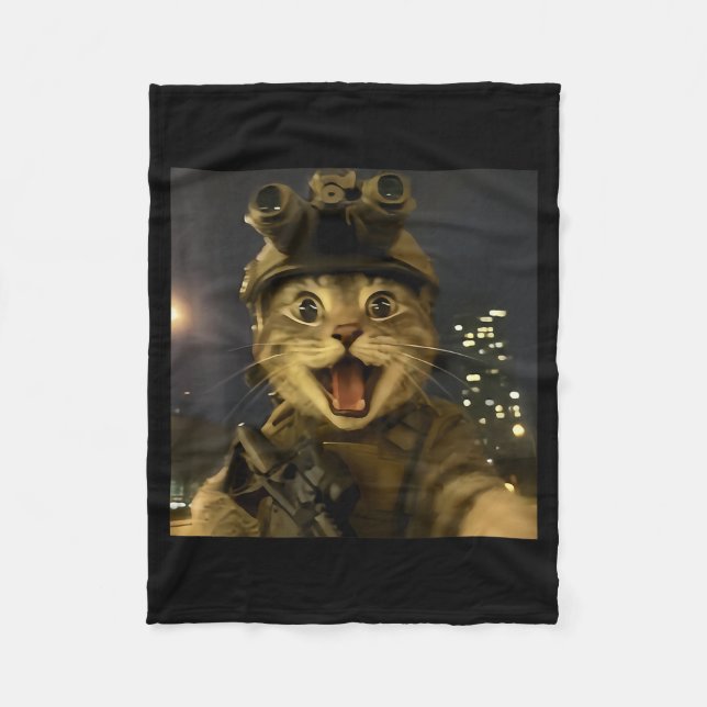 Couverture Polaire Mème de chat waactique  (Devant)