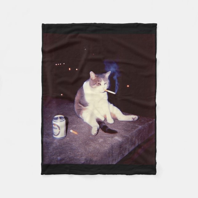 Couverture Polaire Mème Fumeur Drôle Cigarette Kitten Brainrot Silly (Devant)