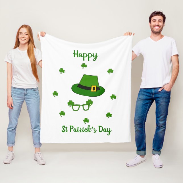 Couverture Polaire Mini Mignonne Bonne St Patrick Joyeuse Journée (En situation)