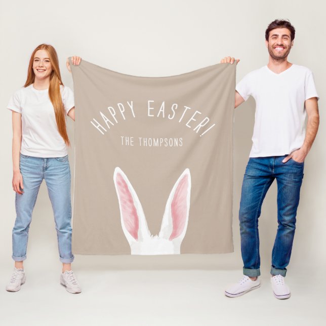 Couverture Polaire Minimal White Bunny Ears On Beige Happy Easter (En situation)