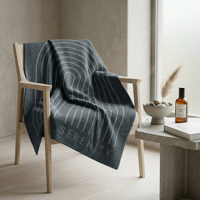 Couverture Polaire Minimalist Charcoal Blue Arch Line Art Quiet Luxur (Minimalist Charcoal Blue Arch Line Art Quiet Luxury Serenity Throw Blanket
)