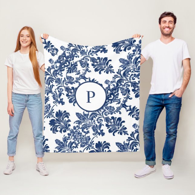 Couverture Polaire Modèle bleu Damas de la marine classique (En situation)