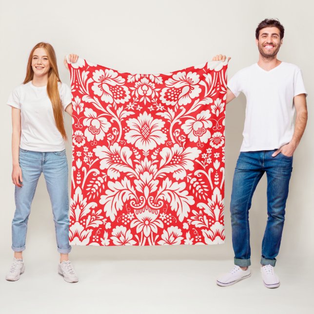 Couverture Polaire Modèle de Damas 6 (En situation)