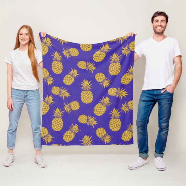 Couverture Polaire Modern Tropical Pineapple Watercolor (En situation)