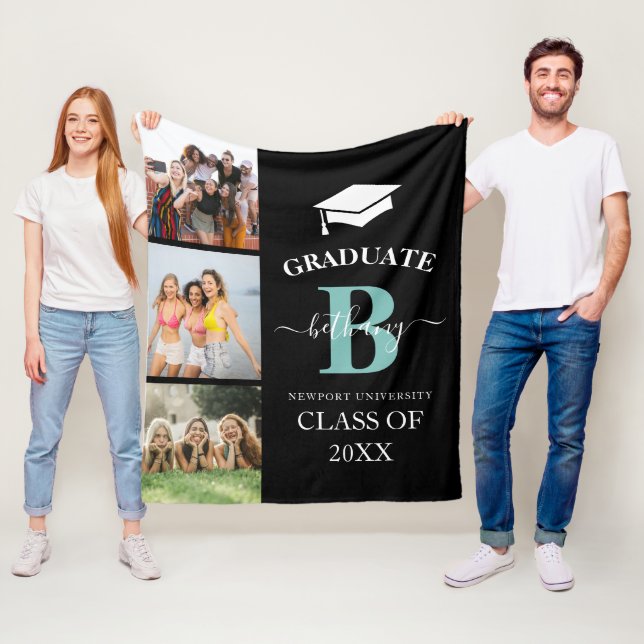 Couverture Polaire Monogramme Élégant de Diplômé avec 3 Photos Tapis  (En situation)